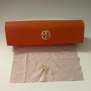 Tory Burch glasses case with cleaning cloth